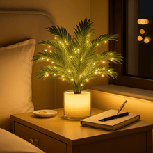 Palm Paradise Lamp