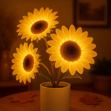 Shimmering Sunflower Lamp